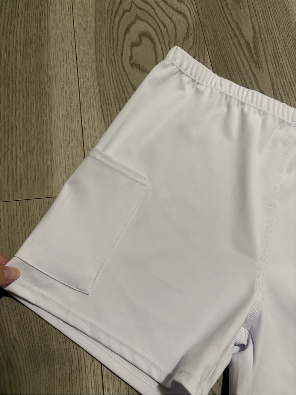 Tommy Bahama Women’s Active Set Size Large NWT - Picture 2 of 9